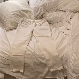 Slim broken in  boyfriend jean